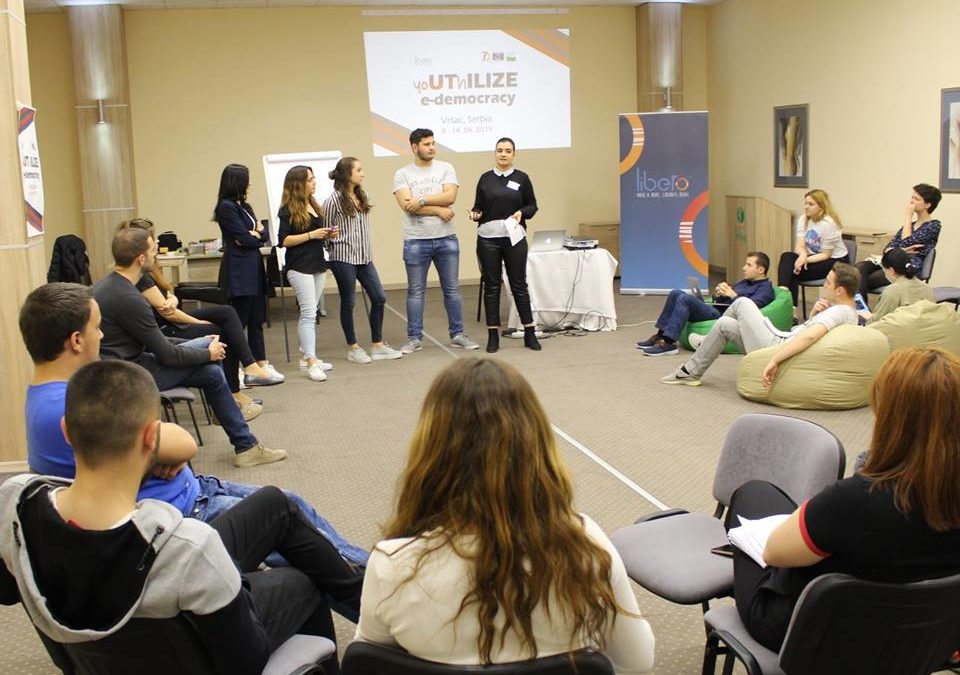 YOUTHILIZE E-DEMOCRACY TRAINING HELD IN VRSAC, SERBIA